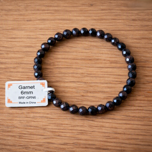 Bracelet Grenat facetté 6mm